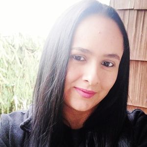 Meet your Posher, Marcela